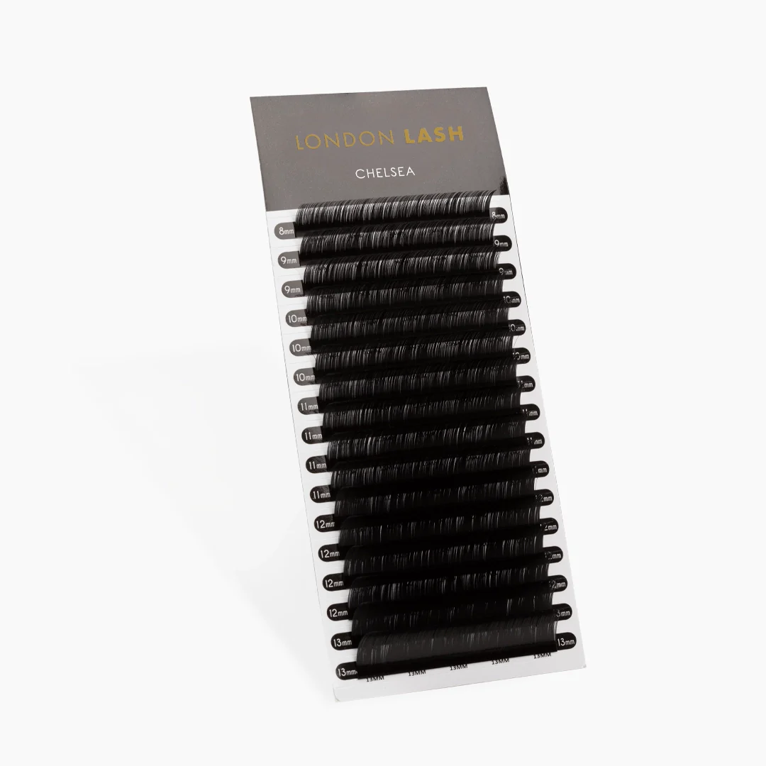Mega Volume Chelsea Lashes 0.05 - Image 3